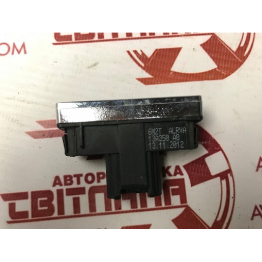 Кнопка аварийной сигнализации Ford Connect 2002-2013 6M2T13A350AB